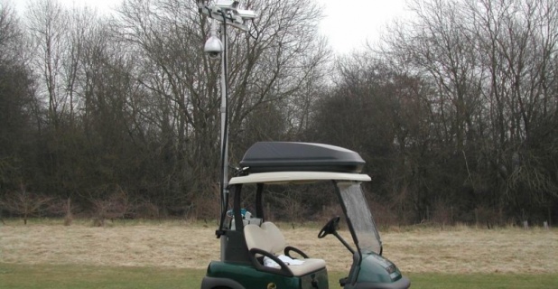 Mobiles Überwachungssystem auf den Golf-Buggies