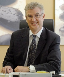 Bernd R. Quenzer, Managing Director OKI Systems (Deutschland) GmbH & Regional...
