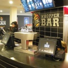Thumbnail-Foto: BURGER KING® setzt für sein neues Konzept der WHOPPER™ Bar  auf eine...