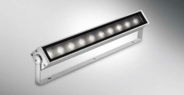 Verkaufsstart: instalight® 1065 – Kompakter LED-Linear-Strahler...