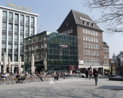 Die Fußgängerzone Adalbertstraße ist ein beliebter Standort. Ab Oktober 2012...