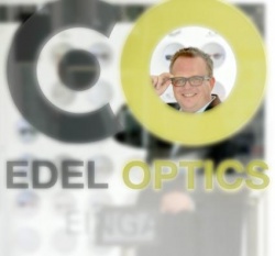 Aussichtsreiche Perspektiven für Dennis Martens und Edel-Optics....