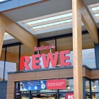 Thumbnail-Foto: REWE eröffnet bundesweit 10. Green Building-Markt in Köln...