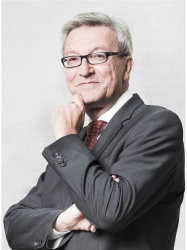 Umdasch-Vorstand Silvio Kirchmair: Wir statten in Zukunft auch Banken aus. Der...