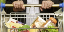 Supermarkt setzt antimikrobiell ausgerüstete Einkaufswagen ein...