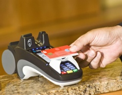 Bald auch bei Media Markt und Saturn: Kontaktloses Bezahlen mit NFC (im Bild:...