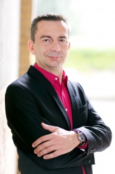 Andreas Hertwig, Director Sales von LivePerson.