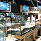 Thumbnail-Foto: Einkaufserlebnis mit kulinarischen Angeboten