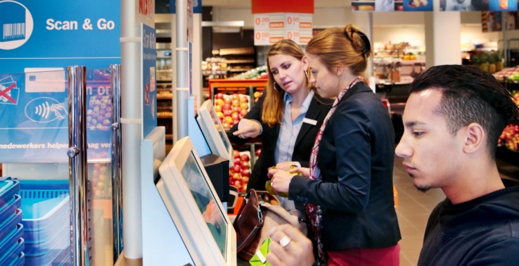 Foto: Albert Heijn eröffnet ersten Self-Checkout Supermarkt...