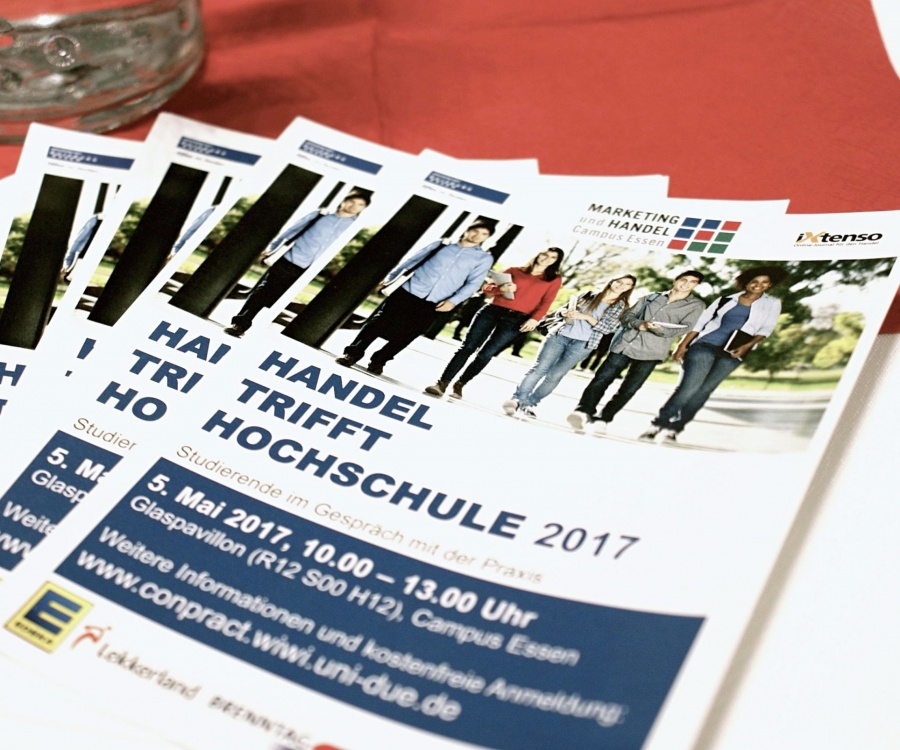 Foto: Ran an den Nachwuchs: Handel trifft Hochschule...