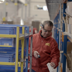Thumbnail-Foto: DHL Supply Chain etabliert Datenbrillen als neuen Standard in der Logistik...