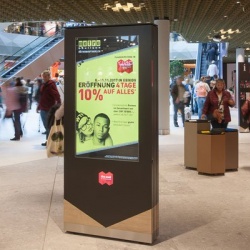 Thumbnail-Foto: Digital Signage in der Mall of Switzerland