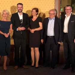 Thumbnail-Foto: Online Software AG gewinnt Ehrenpreis