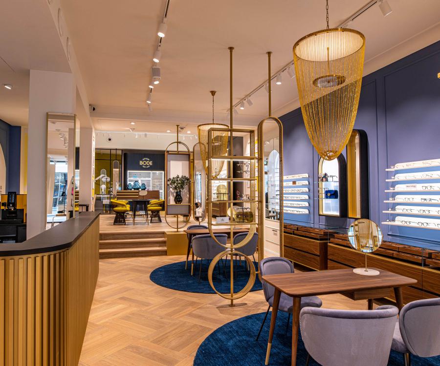 Foto: Optiker Bode als „Store of the Year 2022“ ausgezeichnet...