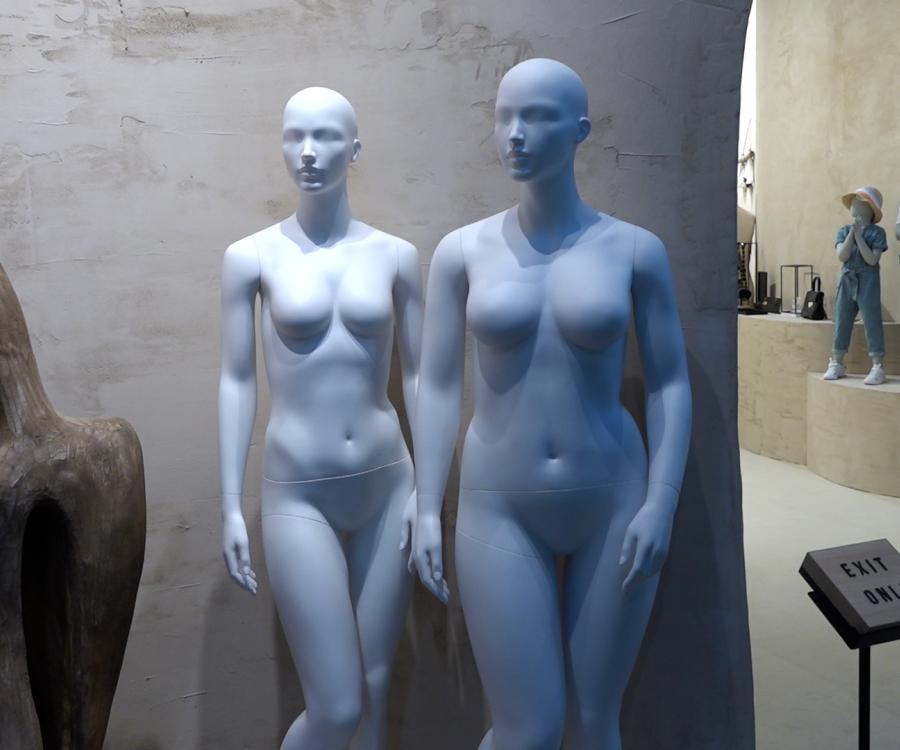 Foto: Mannequins als (Kunden-)Magnet?