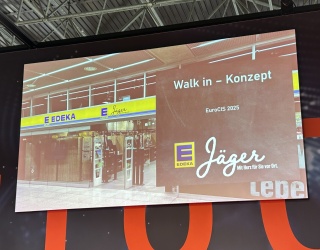 Foto: EDEKA: Personalloser Supermarkt am Flughafen Stuttgart...