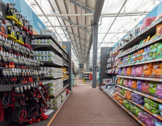 Foto: Rewe-Töchter kooperieren: toom baut Tierbedarf mit ZooRoyal aus...
