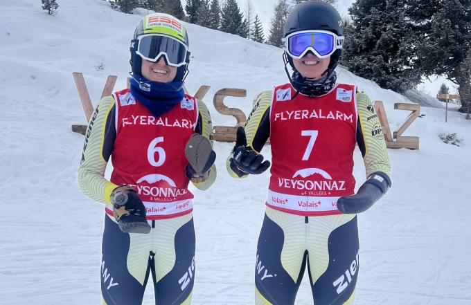 Die ParaSkisportlerinnen Andrea Rothfuss (re.) und Anna-Maria Rieder (li.)....