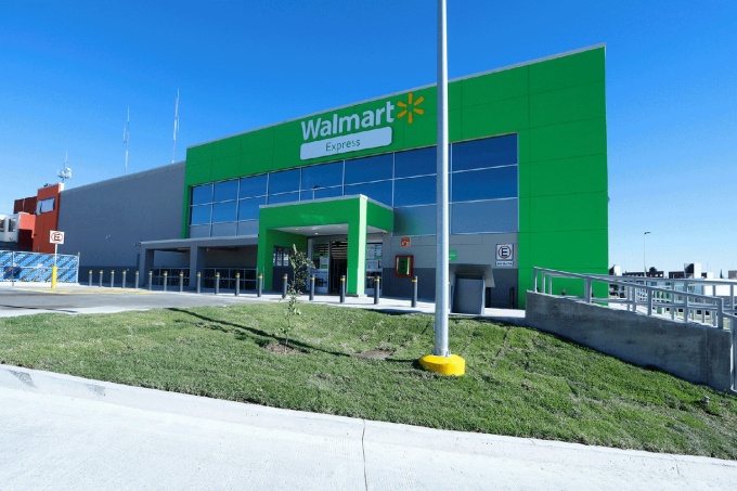 Walmart-Express-Filiale von außen, grün-graue Fassade...