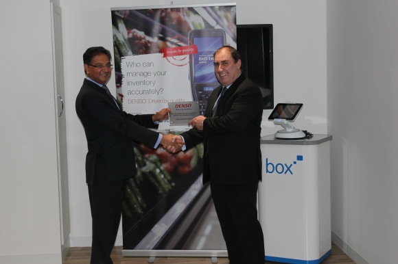 Foto: Erfolgreiche neue Partnerschaft mit  Box Technologies und IOResource...