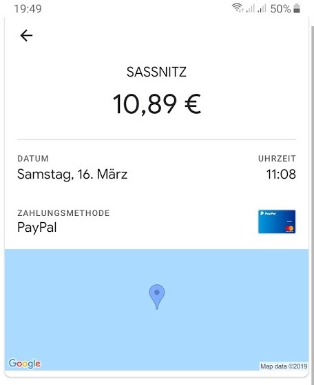 Mobiler Screenshot mit Zahlungsbestätigung und blauem Meer auf Google Maps...