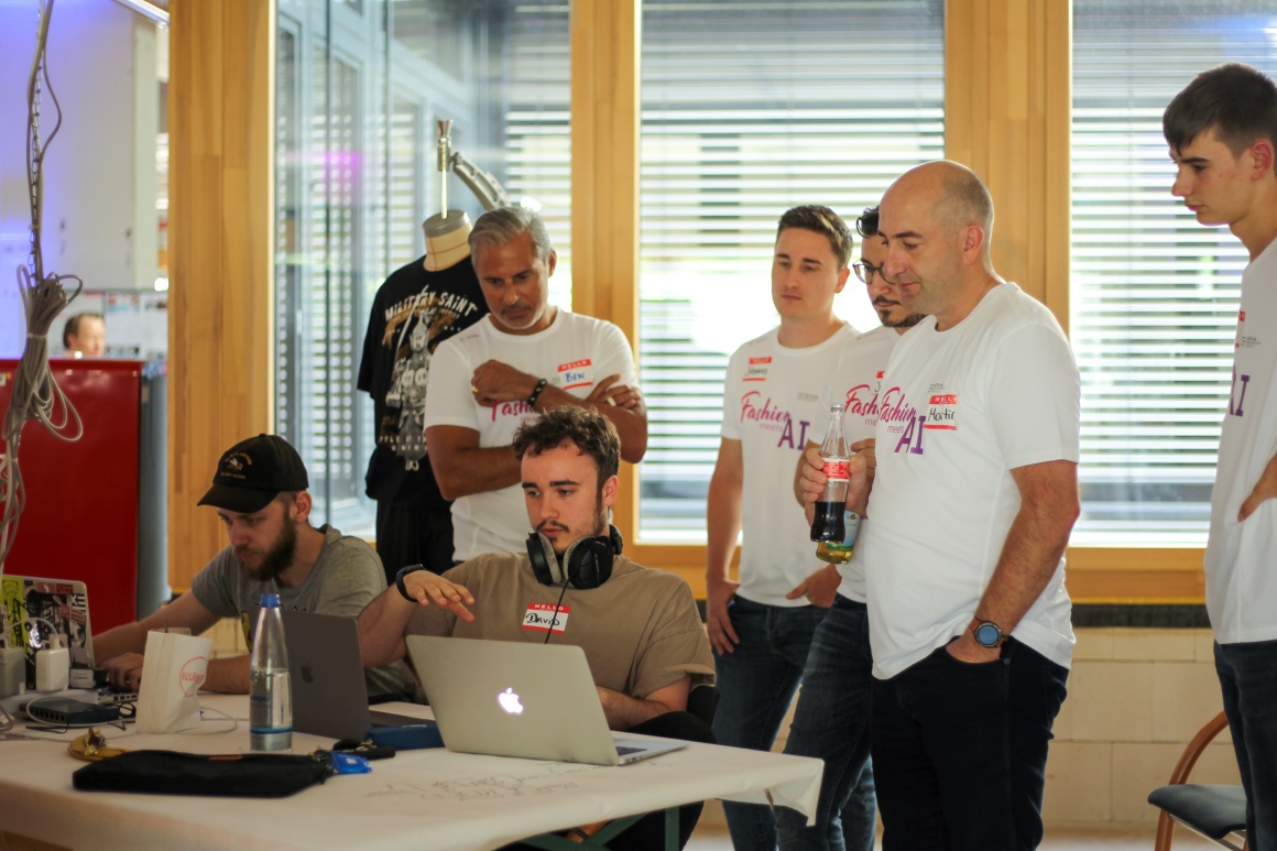 Teilnehmer des Hackathons